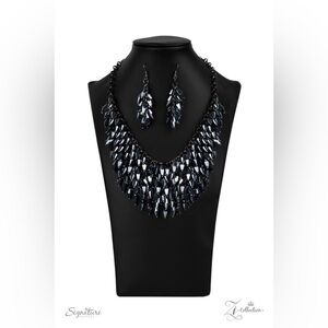 Costume Jewelry-Blue Necklace and Earring Set